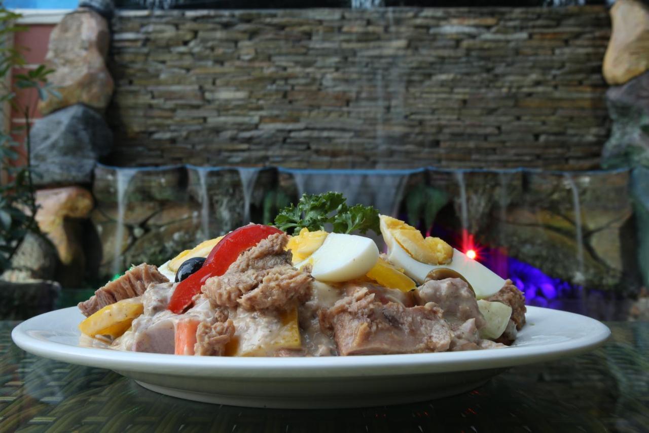 Hotel White Himal 포카라 외부 사진